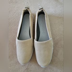 Cole Haan Women Zerogrand A-Line Nubuck Loafer. Size 9,5. Color Brazilian sand